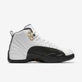 Air-Jordan-12-Taxi-130690-125-04.jpg
